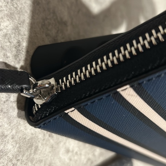 Kate Spade NY Cameron - Picture 3 of 8